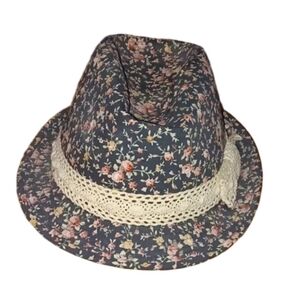 summer hat With Lace